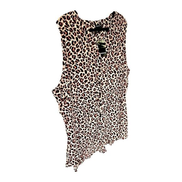 TORRID NEW PEPLUM Georgette Leopard 🐆 Print Button-Front Tie-Front Blouse. - Picture 3 of 16